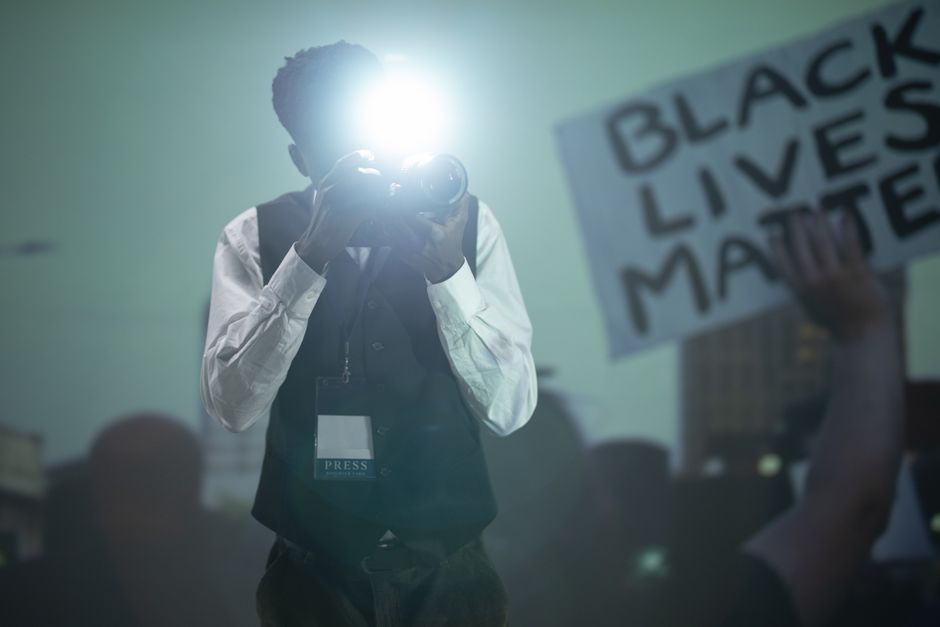 How Many Photos Should You Actually Get From an Event Shoot?